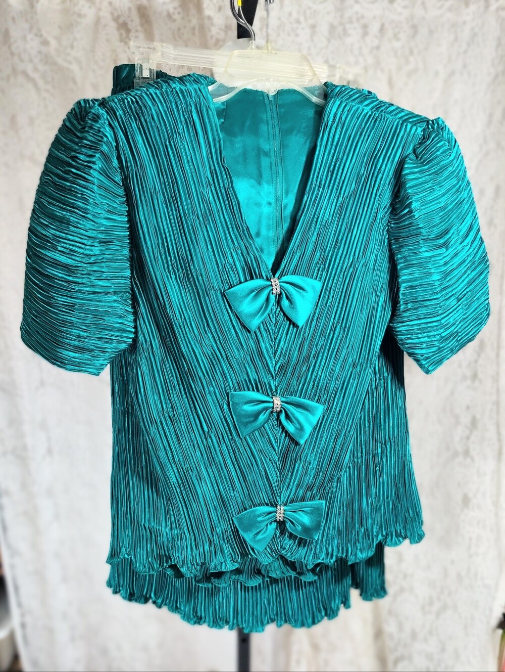 Evening Suit Jade Green Pleated Bow-Accent Vintage  Top skirt set